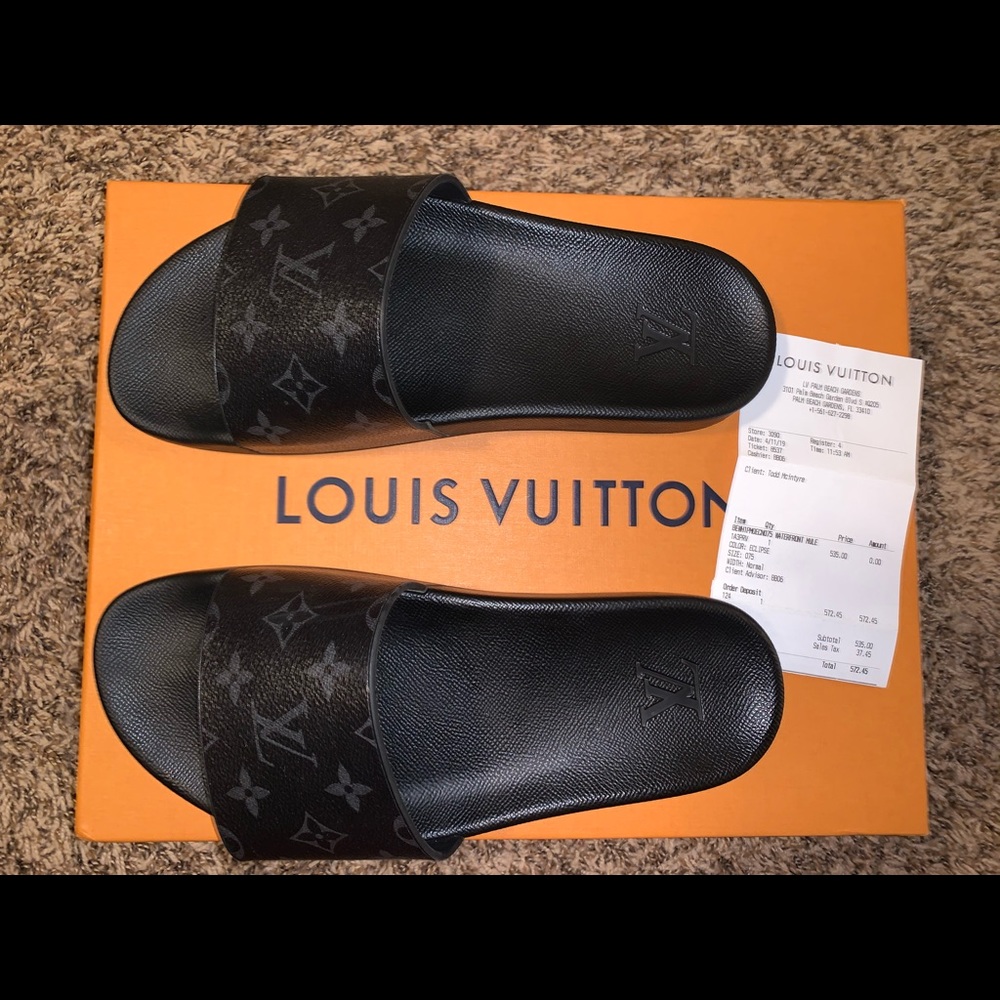 Louis Vuitton - Men’s Waterfront Mule.